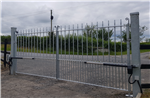 Steel gates on steel posts with Ram Automation Gallery Thumbnail