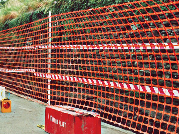 Site safety barriers  Gallery Image