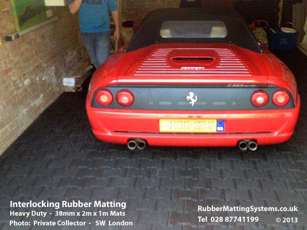Interlocking rubber matting - driveway - rubber matting systems Gallery Image