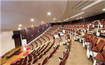 The StoSilent Distance acoustic ceiling system has been used to create a balanced acoustic environment in the main auditorium space at the world-famous Royal College of Physicians of Edinburgh Gallery Thumbnail