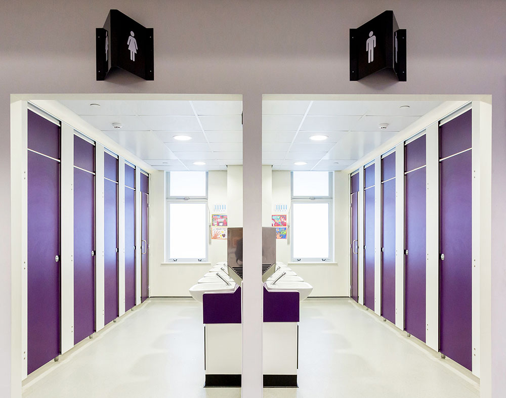Interplan's Full Height Splash System is ideal for schools offering full privacy for students Gallery Image