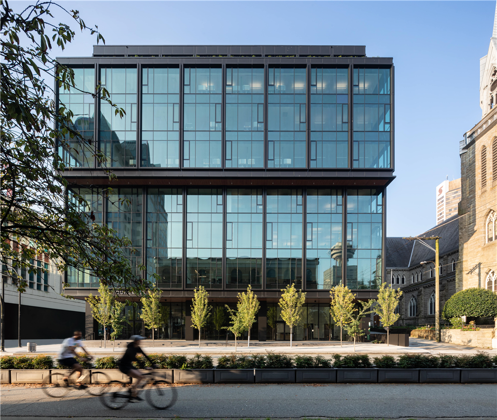 Amazon Offices, 402 Dunsmuir Street, Vancouver  Gallery Image