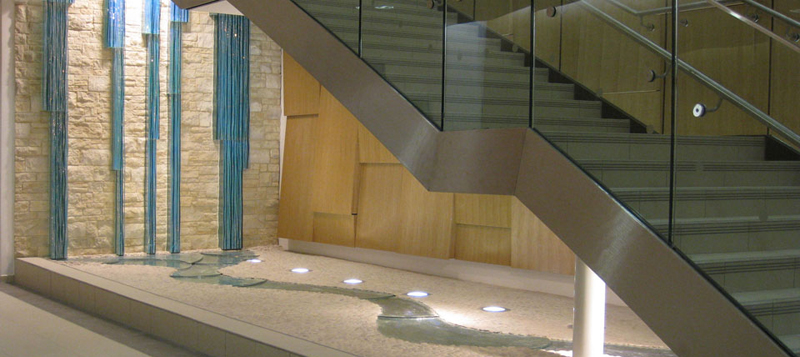 Children's Hospital, Glass Artwork, Glass Waterfall, Public Art Project, Churchill Institute Oxford Gallery Image