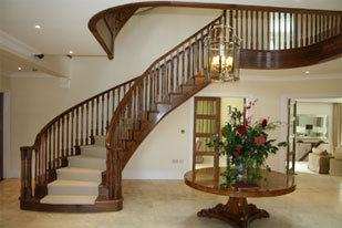 Walnut Curved Stairs Gallery Image
