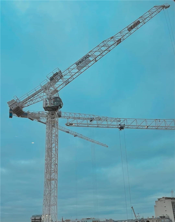 LR 174 Hydraulic luffing crane in Walls Construction Site, College Square, Dublin 2 Gallery Image
